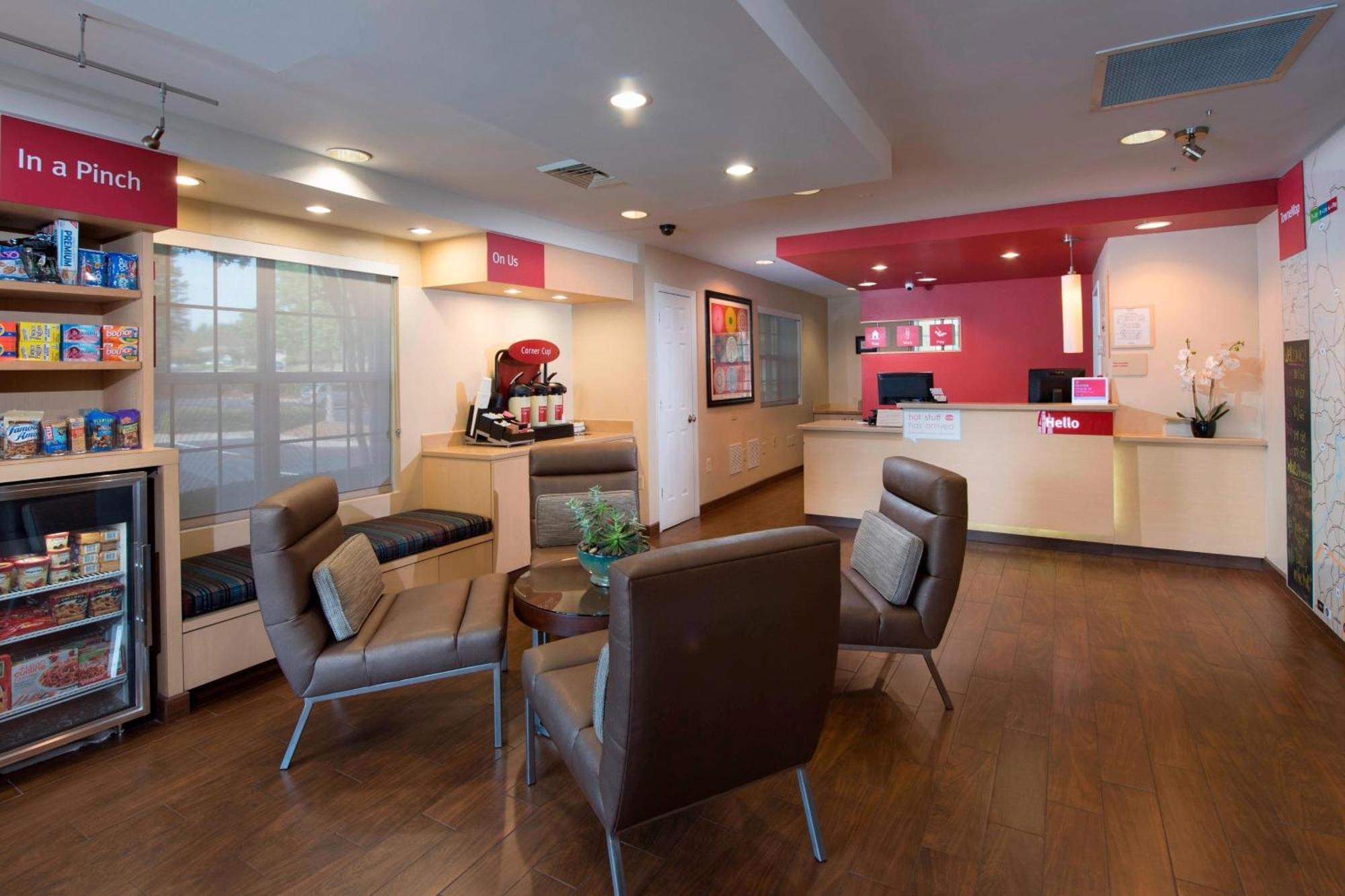 Towneplace Suites By Marriott Atlanta Alpharetta Bagian luar foto